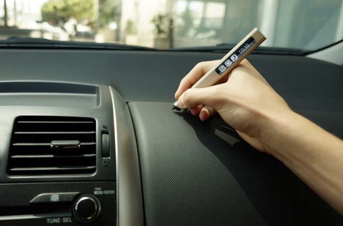Mobile input device Phree invites you to jot, sketch, take notes